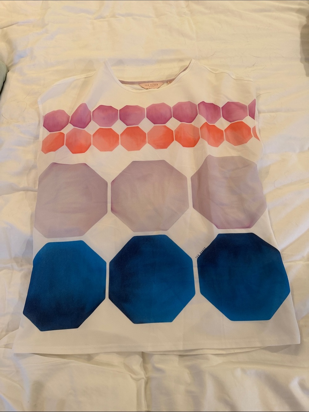 Ted Baker London White Tee with Pink, Coral, Lavender & Blue Geometric Print
